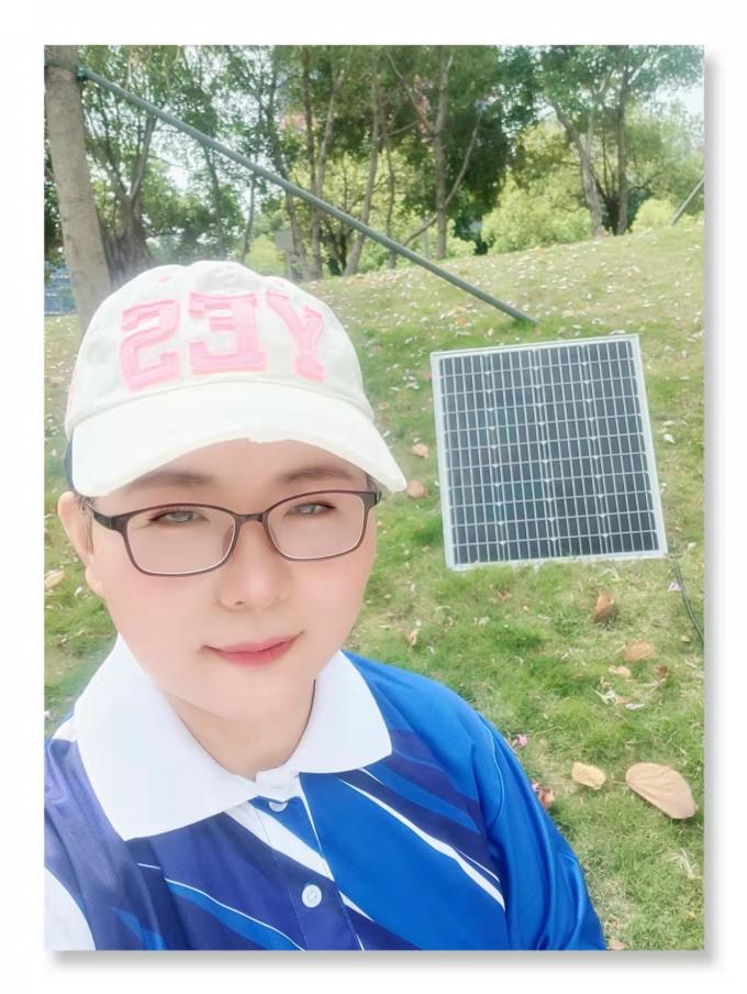 LiFePO4 건전지 팩과 5V2.1A USB 생산 AC220V 생산 태양 발전소 576Wh 2